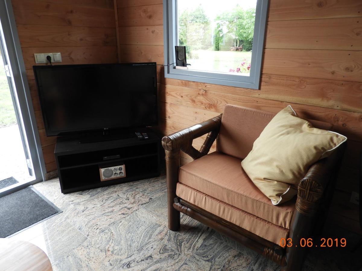 Holiday home Romala's 1 En 2 *