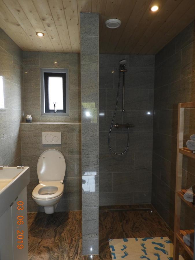 Romala's 1 En 2 Holiday home *
